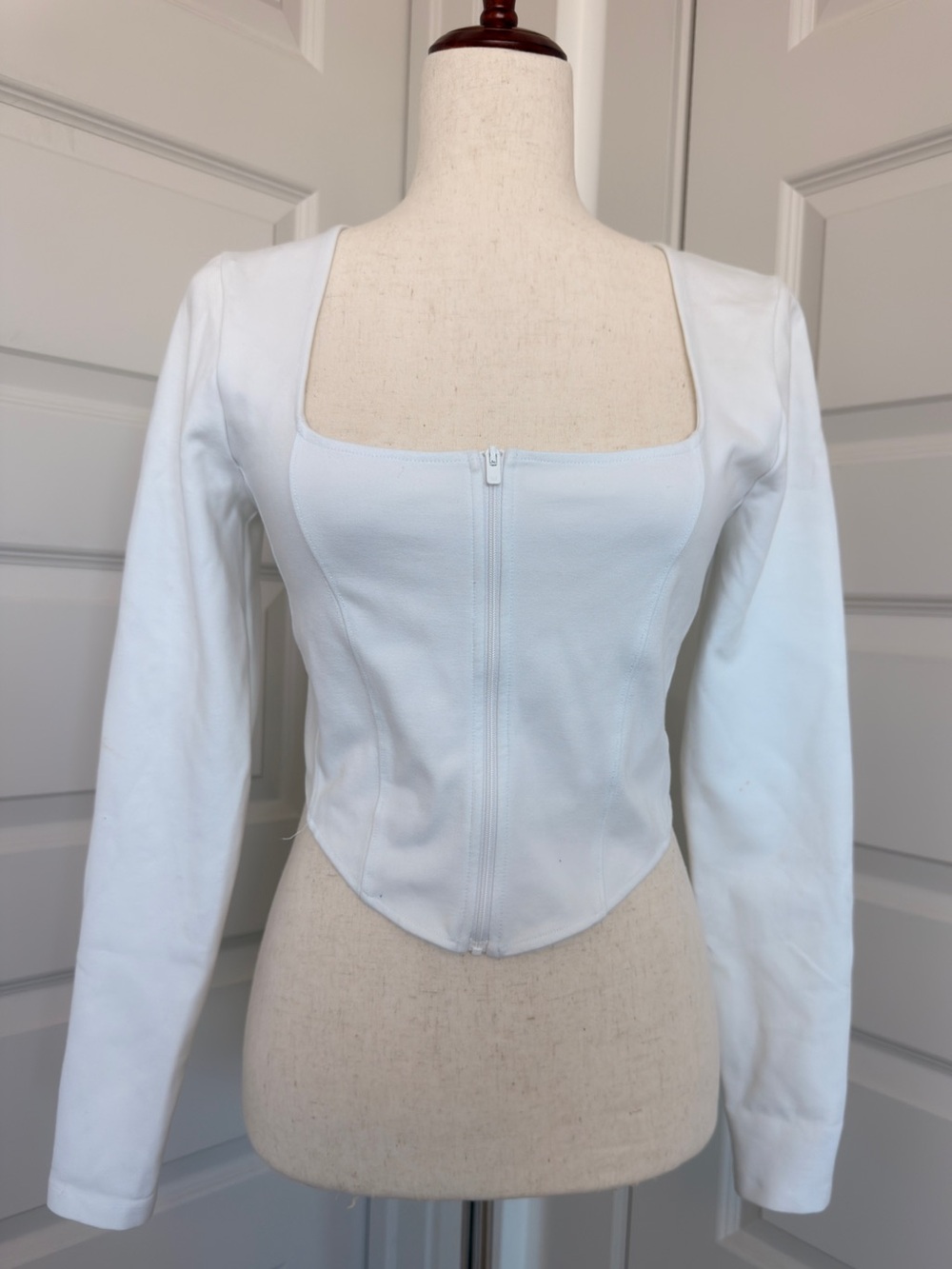 Aritzia White Square-Neck Cropped Zip Front Top